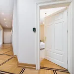 Апартаменты W Palacu Pod Baranami *