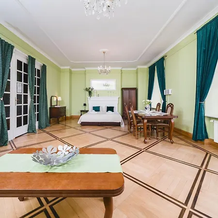 W Palacu Pod Baranami Apartmán Krakov