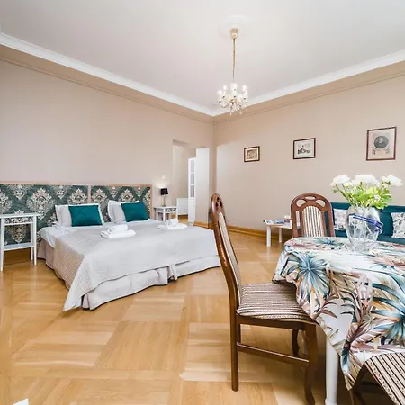 アパルタメンティ W Pałacu Pod Baranami *