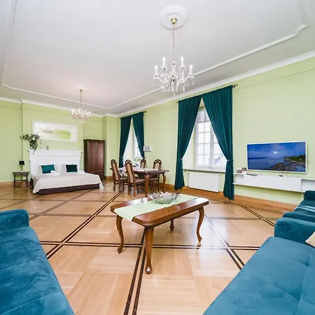 아파트 W Palacu Pod Baranami