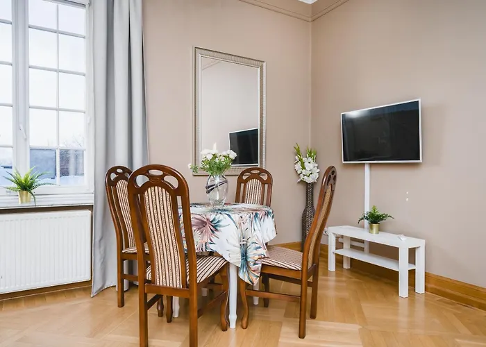 Appartamento W Palacu Pod Baranami Cracovia