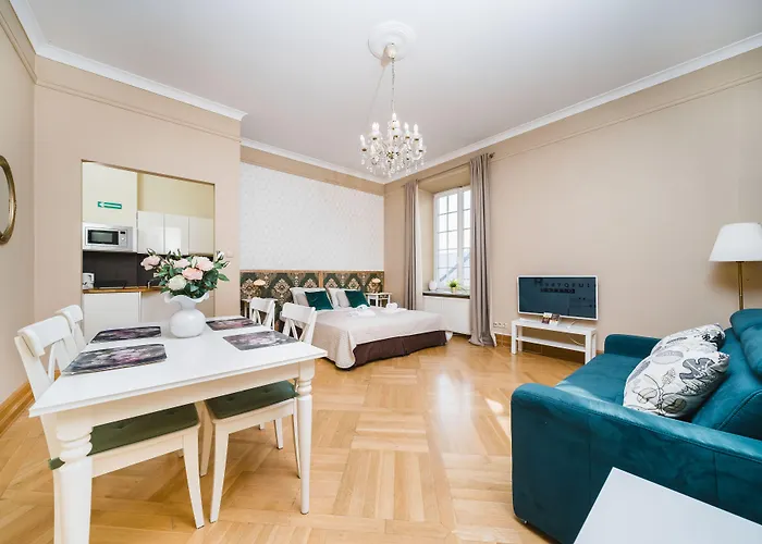 W Palacu Pod Baranami *